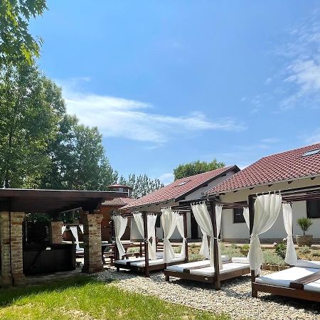 Sormás Istvan Parkhotel Es Gasztrofarm מראה חיצוני תמונה