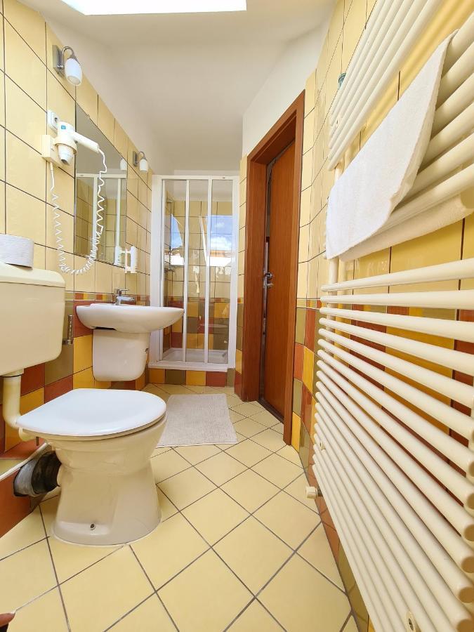Sormás Istvan Parkhotel Es Gasztrofarm מראה חיצוני תמונה