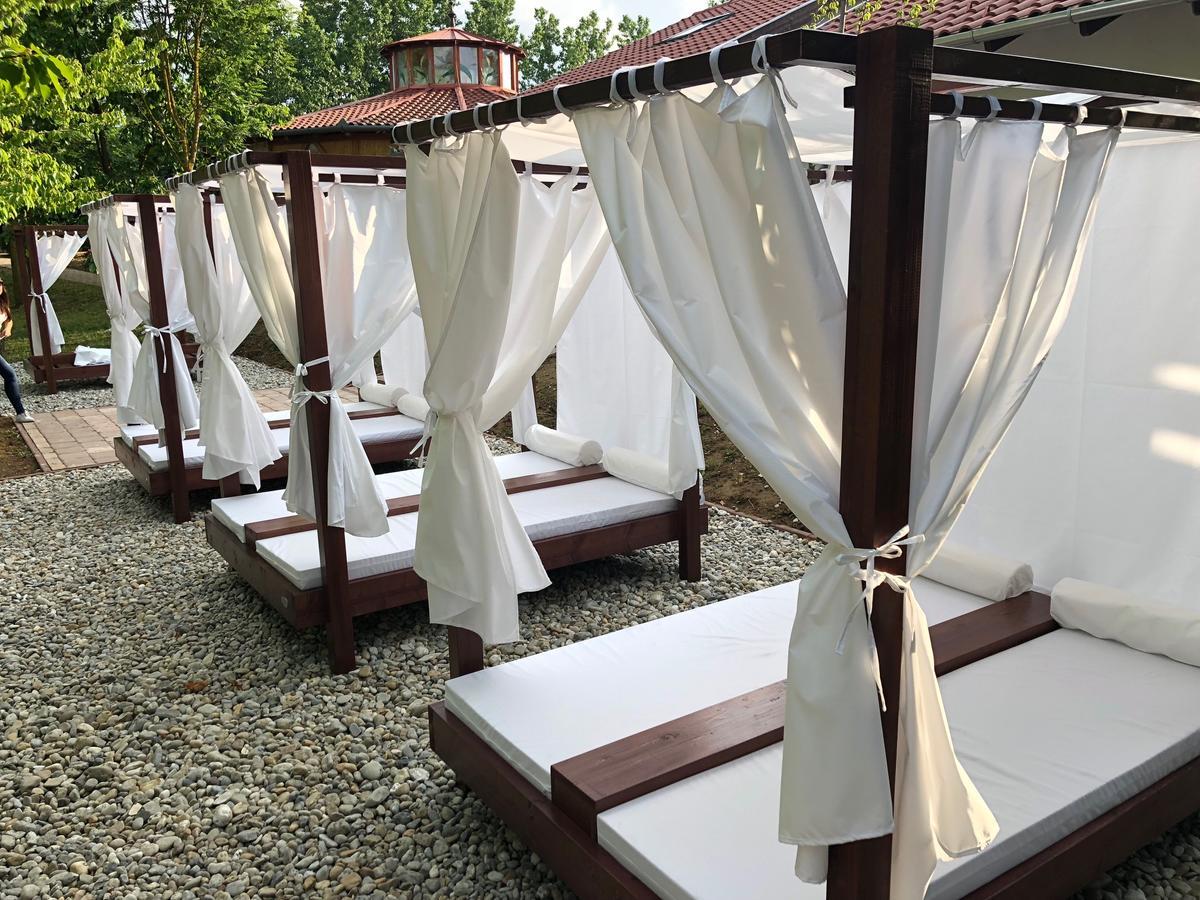 Sormás Istvan Parkhotel Es Gasztrofarm מראה חיצוני תמונה